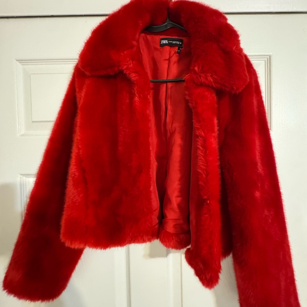 Zara Women's Red Faux Fur Jacket
